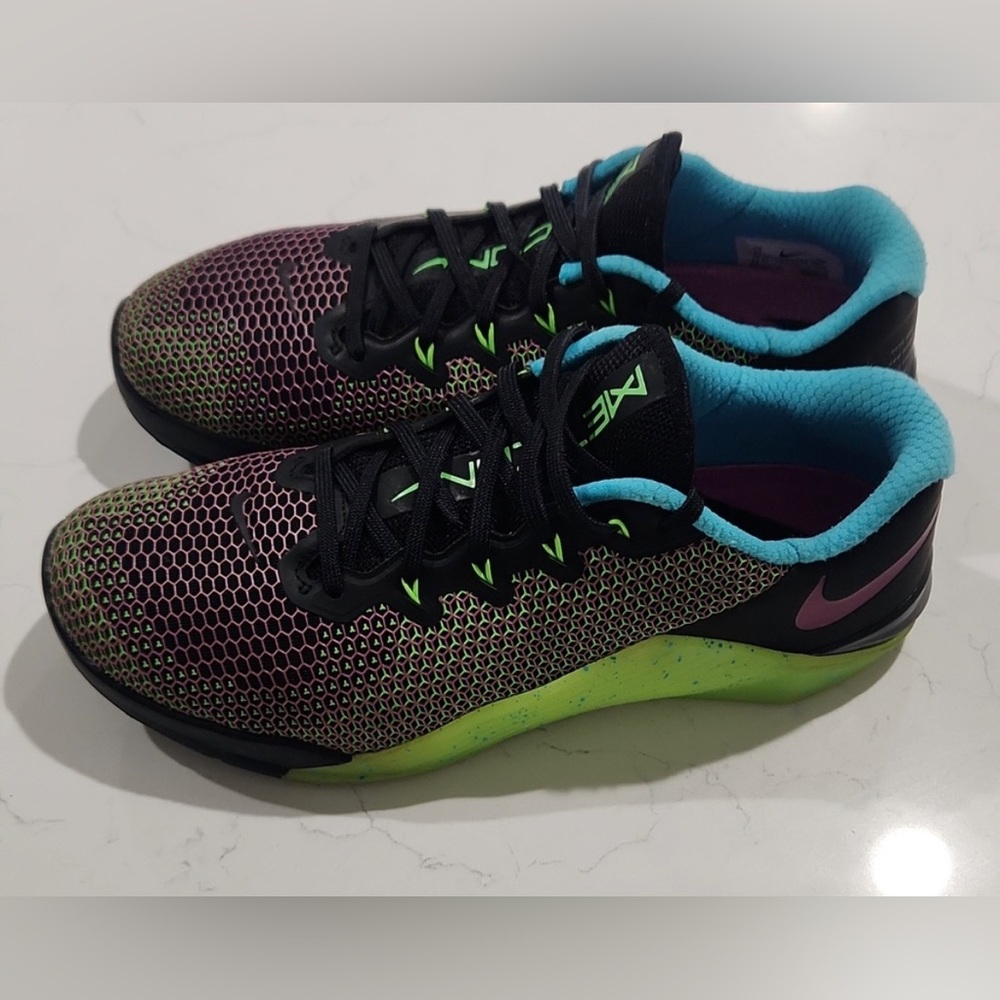 Men’s Nike Metcon 5 - Preloved, Great condition.